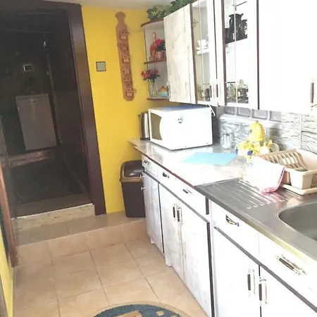 Privat Julia בית אירוח ולקה לומניקה